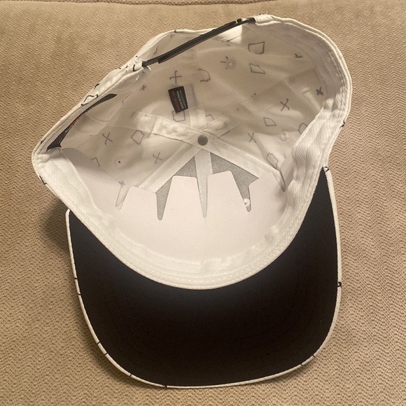 XComp Tires baseball cap NWOT - Picture 2 of 4